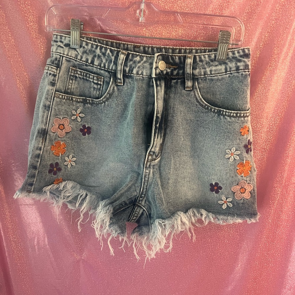 Breezaya Women's Fashion Denim Embroidered Shorts